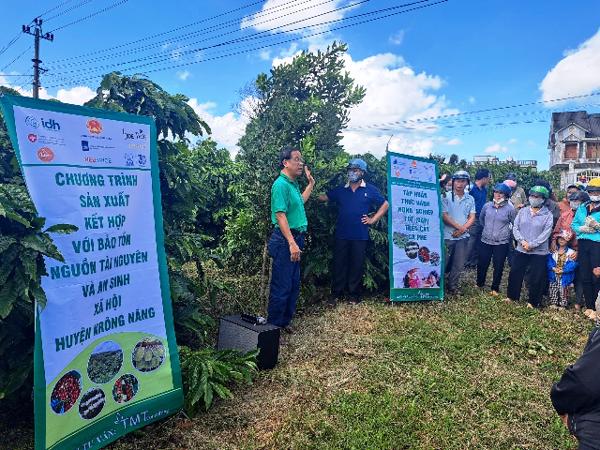 Huyện Krông Năng: Tập huấn sản xuất bền vững, sản xuất có trách nhiệm cho nông dân thuộc chương trình Compact
